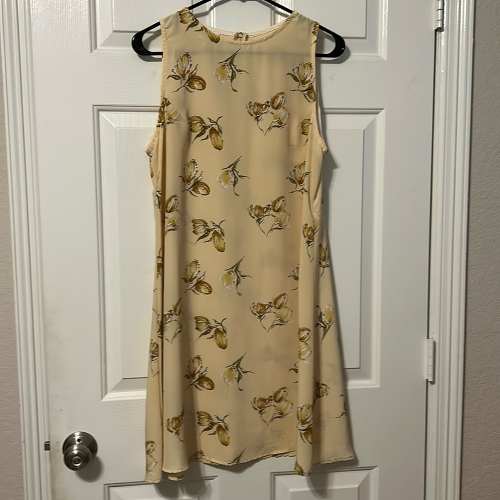 Fast Floral Sleeveless Dress Size L